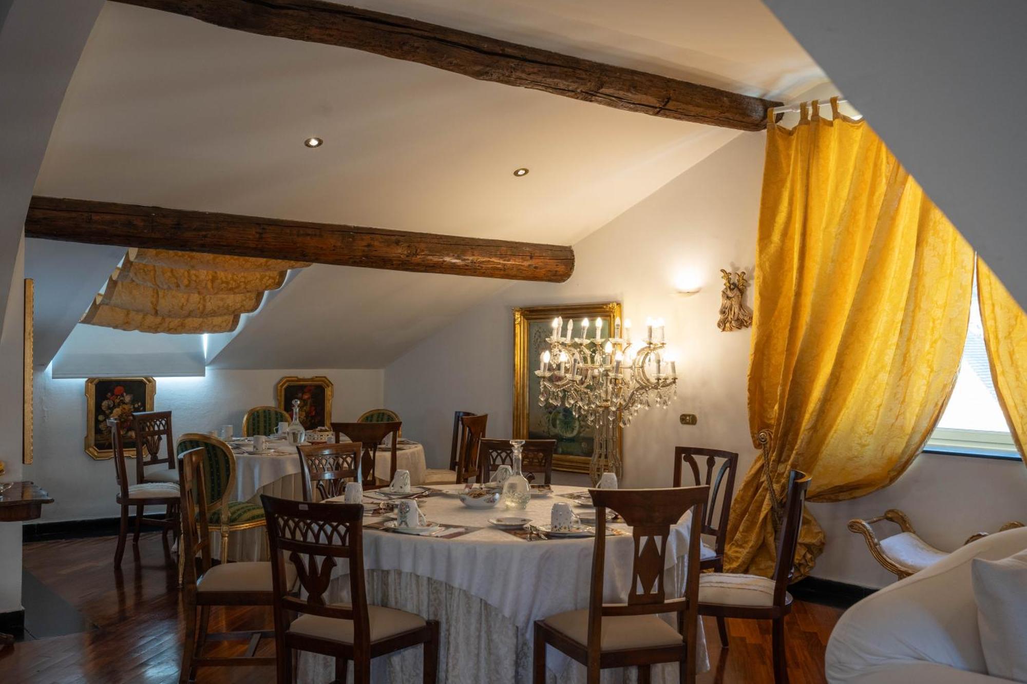 San Giorgio Rooms เจนัว ภายนอก รูปภาพ